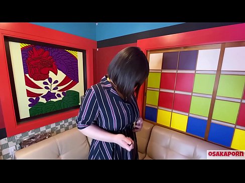 ❤️ Japanesch Cutie mat groussen Titten masturbéiert mat Sexspillsaachen an huet en Orgasmus. Si schwätzt an engem Interview iwwer hir fucking Erfahrung. Riesen Titten an haare Muschi krauchen haart. Osakaporn ❤️ Sexvideo bei eis lb.high-pass.ru